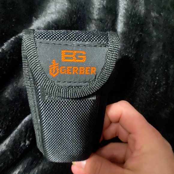 Gerber Multi Tools - Picture 2 of 5